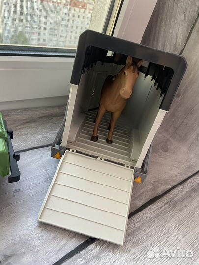 Внедорожник с прицепом Джип Bruder