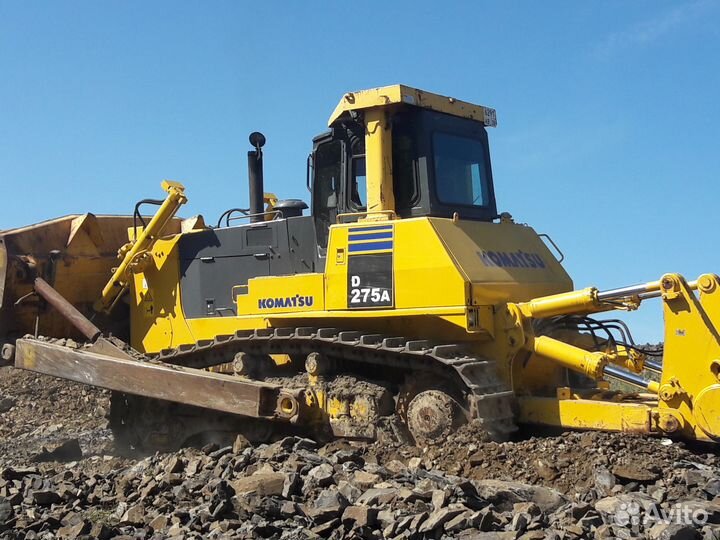 Бульдозер D275A-5