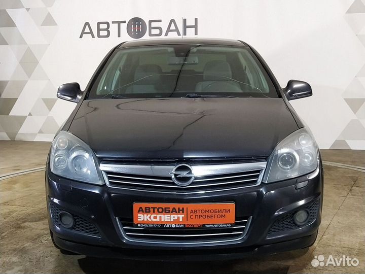 Opel Astra 1.6 МТ, 2011, 274 468 км