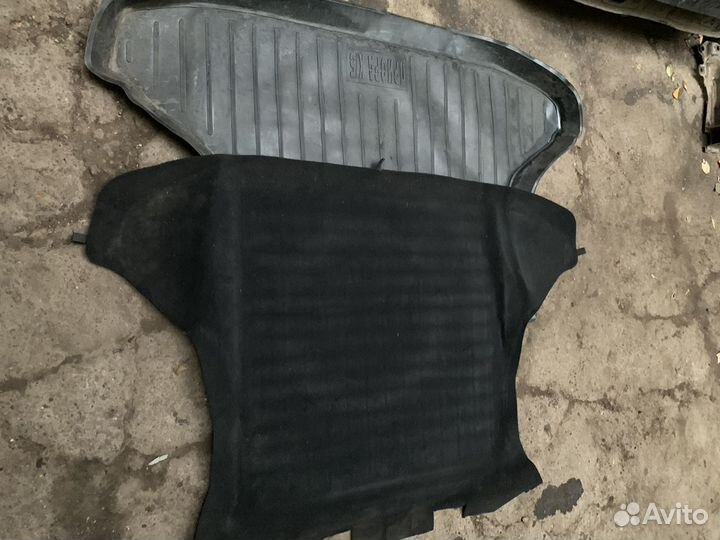 Коврик багажника б/у Лада Приора LADA Priora