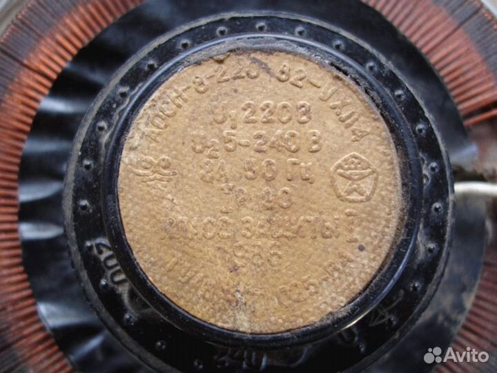 Автотрансформатор аосн-8-220-82 ухл4