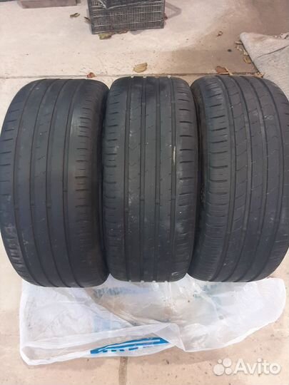 Kumho Ecsta HS51 225/45 R17