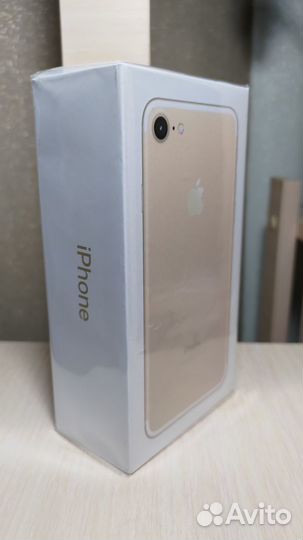 Продам Apple iPhone 7 Gold 256Gb