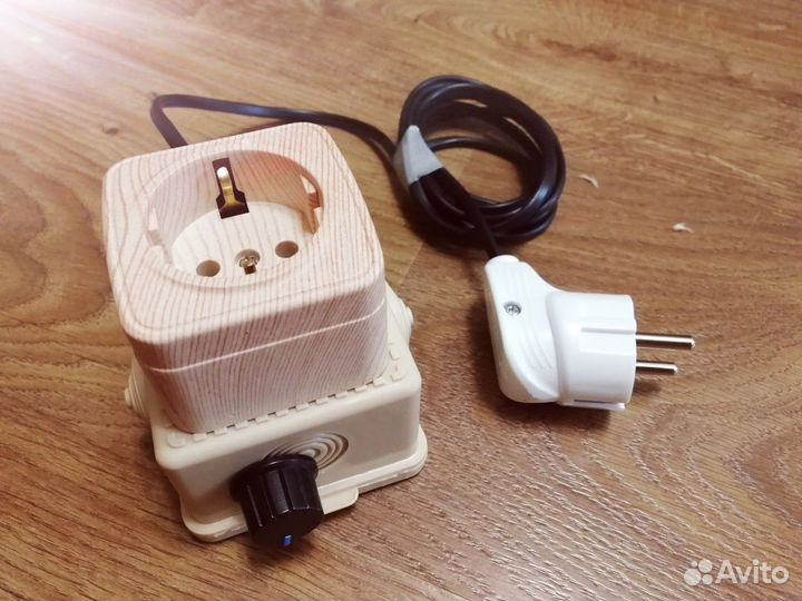 Регулятор оборотов маникюрной вытяжки PRO Style