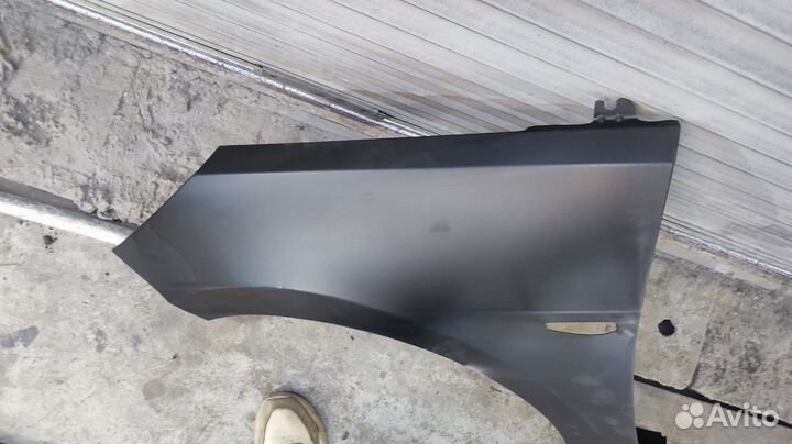 Крыло пер (+повторитель) LH Solaris