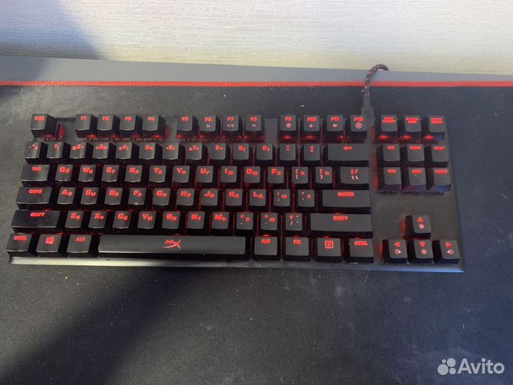 Игровая механическая клавиатура