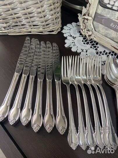 Роскошные столовые приборы. Англия. Серебрение
