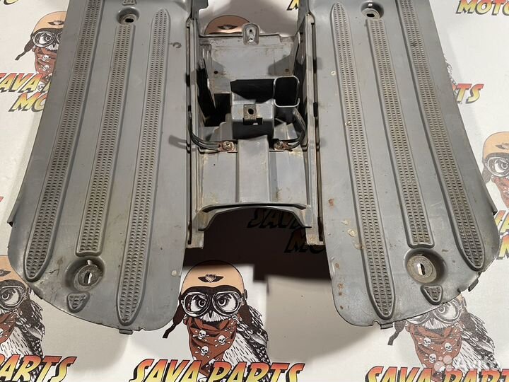 Пол пластик Honda Giorno AF-24 (серый)