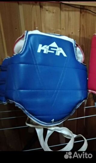 Жилет для единоборств