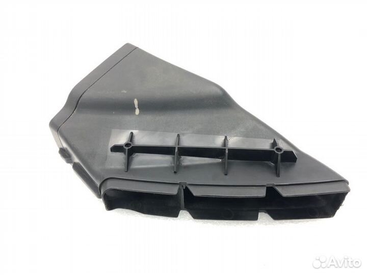 Воздухозаборник Audi A6 C6 BDW 2008