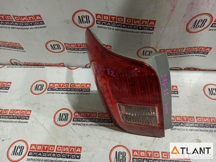 Стоп-сигнал левый toyota corolla fielder
