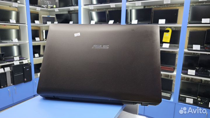 Ноутбук Asus 17.3