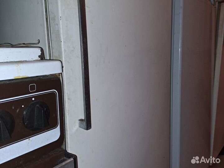 Холодильник бу