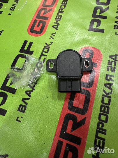 Датчик положения дроссельной заслонки Honda 37971