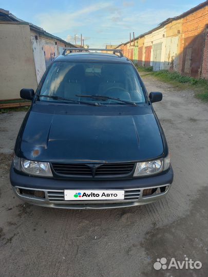 Mitsubishi Space Runner 1.8 МТ, 1997, 290 000 км