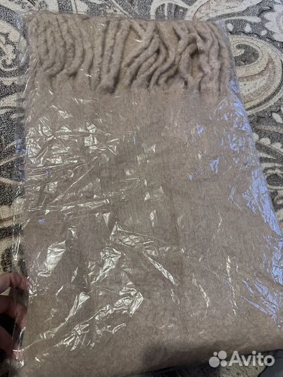 Шарфы и палантины