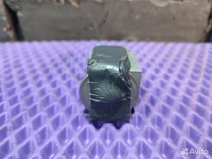 Клапан кондиционера Toyota Camry AVV50-1002911