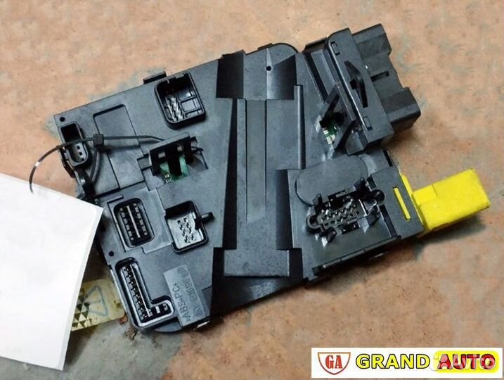 Audi A3 Подрулевой блок