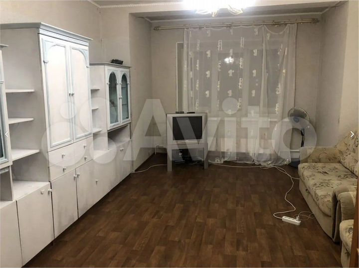 2-к. квартира, 63 м², 5/5 эт.