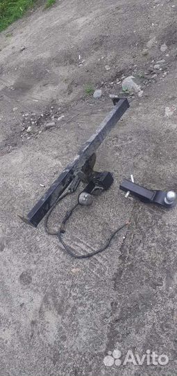 Фаркоп на renault duster