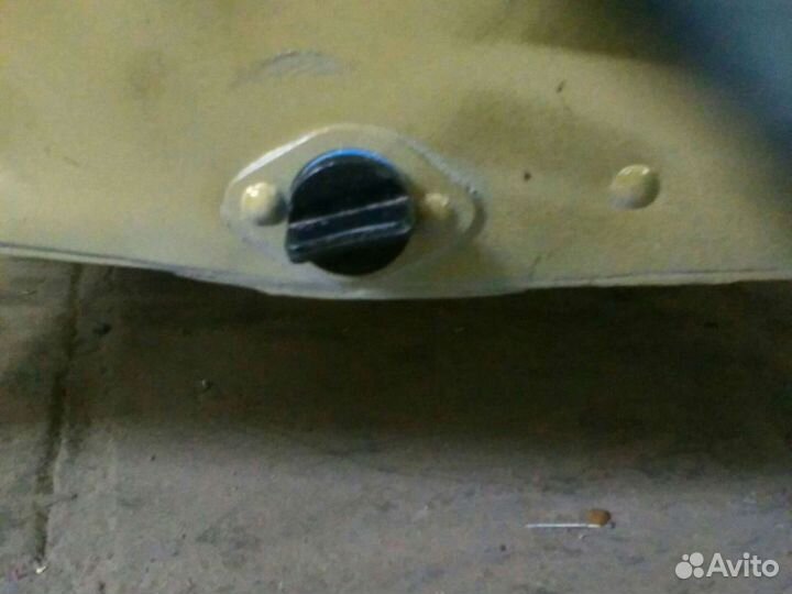 Пробка сливная из хромированной латуни