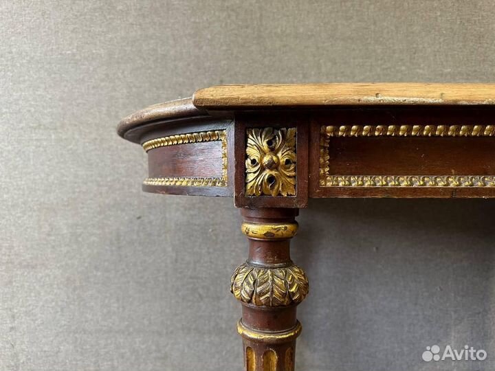 Стол антикварный