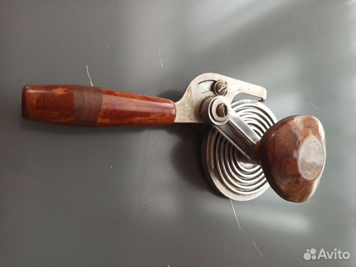 Закаточная машинка, захват для банок