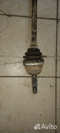 Привод передний правый Hyundai Matrix