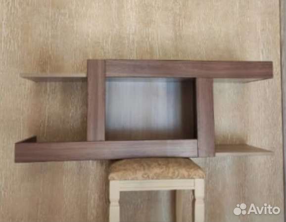 Полка для книг