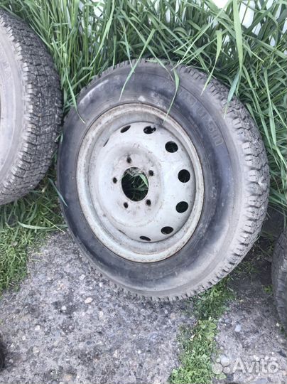 Колеса на ниву