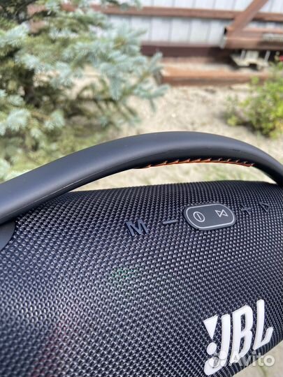 Колонка jbl boombox 3