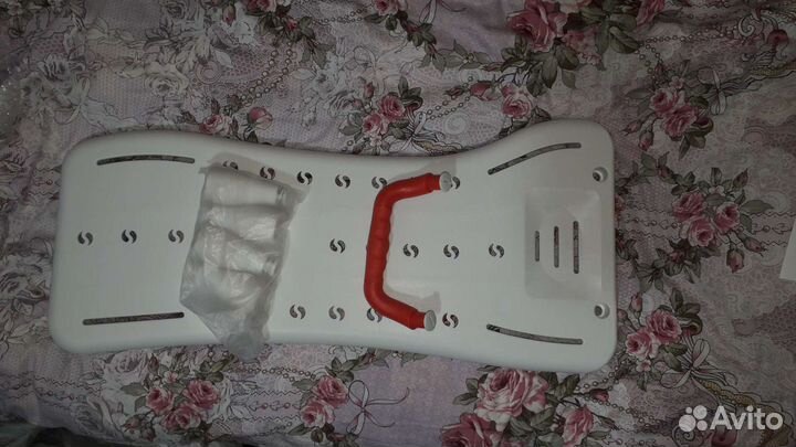 Сиденье для ванны