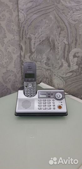 Телефон Panasonic