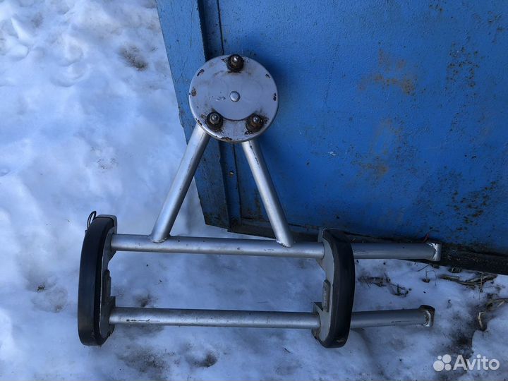 Кенгурятник на ниву