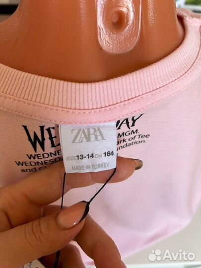 Футболка zara wednesday