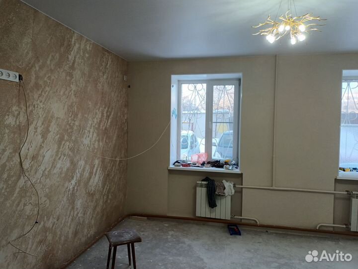 Штукатурка стен по маякам ручная