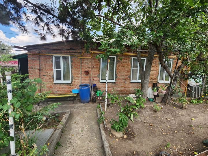 Дом 65 м² на участке 6 сот.