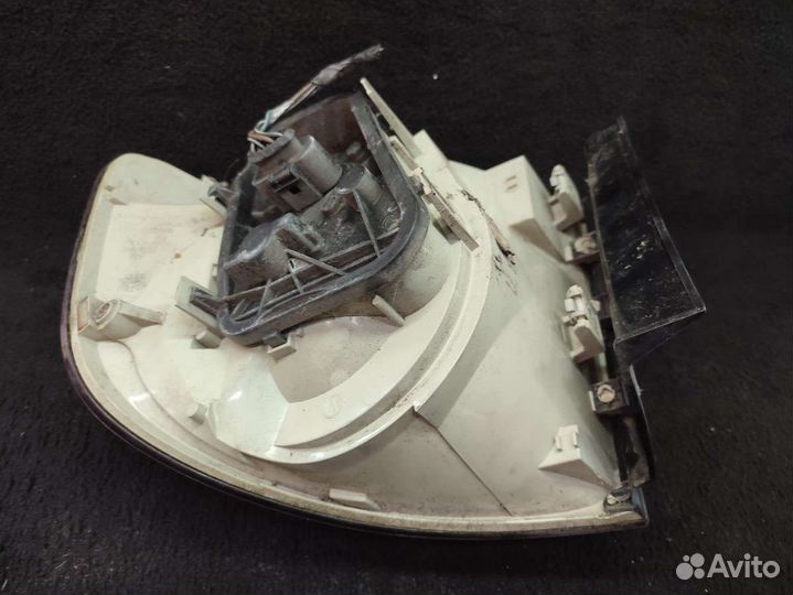 Фонарь задний левый для Volkswagen Touareg 1