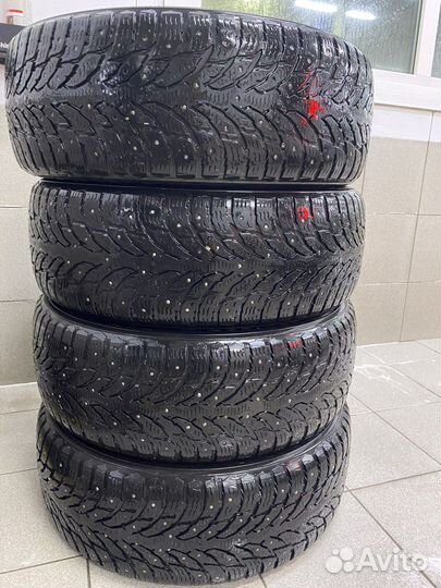 Nokian Tyres Hakkapeliitta 9 SUV 235/60 R18 107T