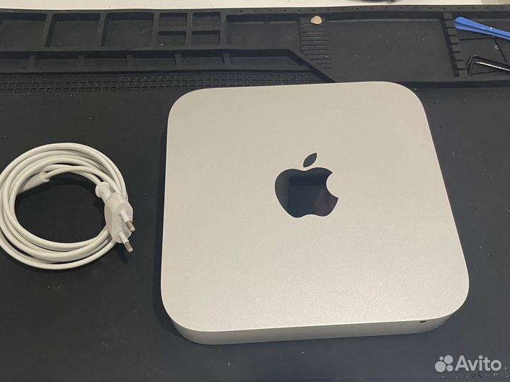 Apple Mac mini 2011