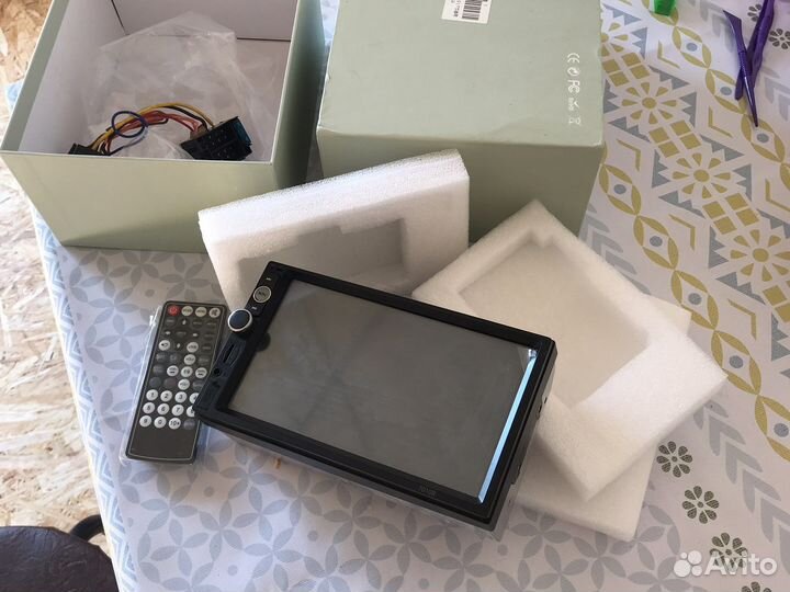 Автомагнитола 2din 7010В