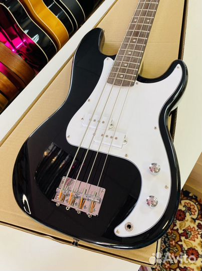 Бас Гитара Новая