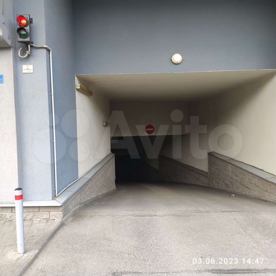 Машиноместо, 30 м²