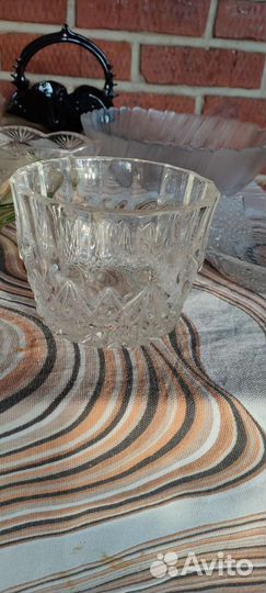 Ваза хрустальная