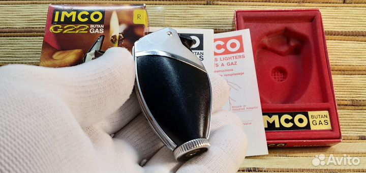 Винтажная газовая зажигалка 
