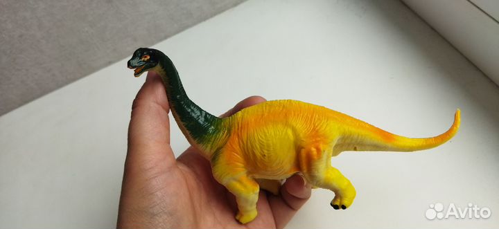 Динозавр. Игрушки динозавры. Игрушки б/у