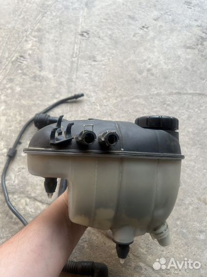 Расширительный бачок mercedes w 222 с трубками