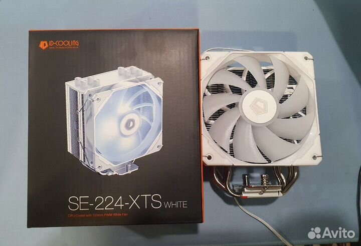 Кулер для процессора ID-cooling SE-224-XTS White