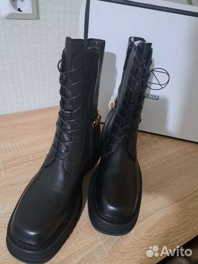 Ботинки женские