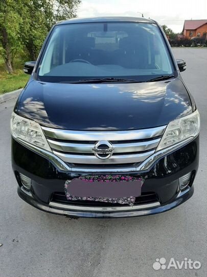 Nissan Serena 2.0 CVT, 2012, 136 000 км